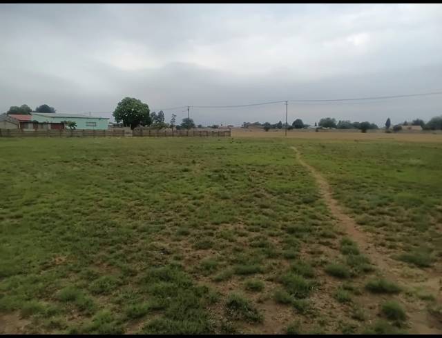 1,144M² VACANT LAND FOR SALE IN RIVERSDALE